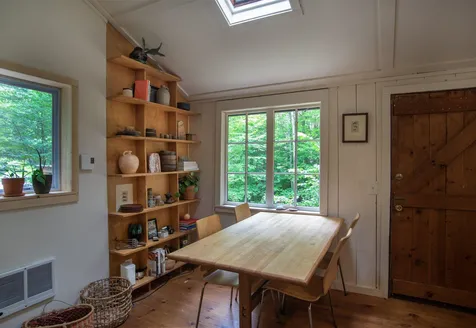 627 Hague Road Dummerston VT 05301