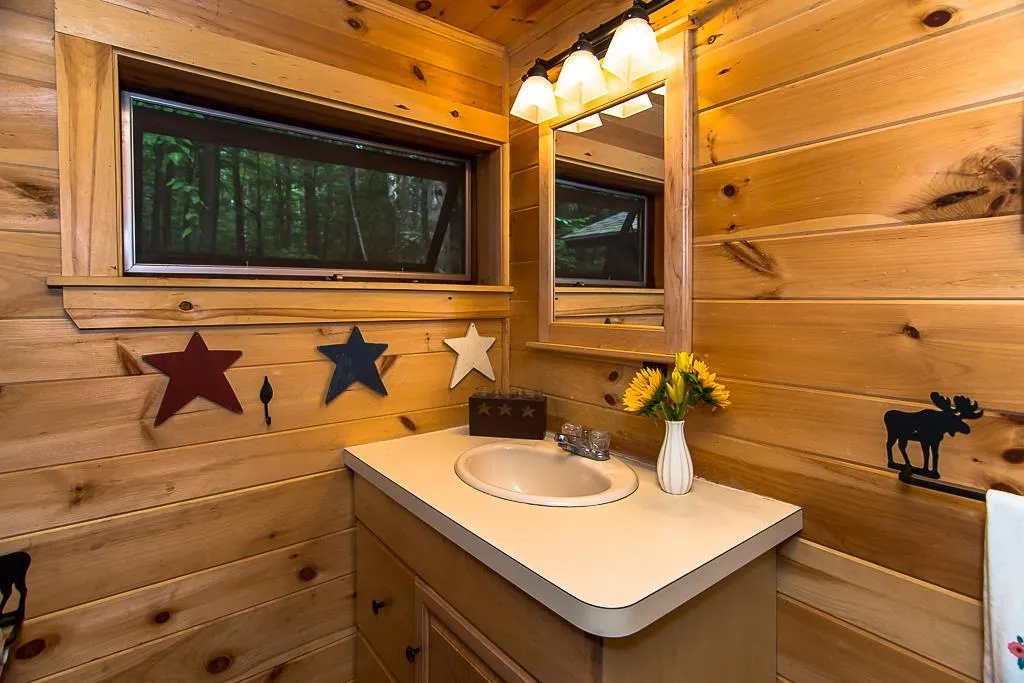 136 Winona Shores Road Meredith NH 03253