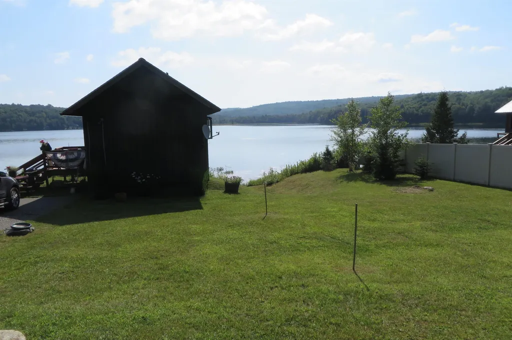 4620 Hinman Settler Road Brownington VT 05860