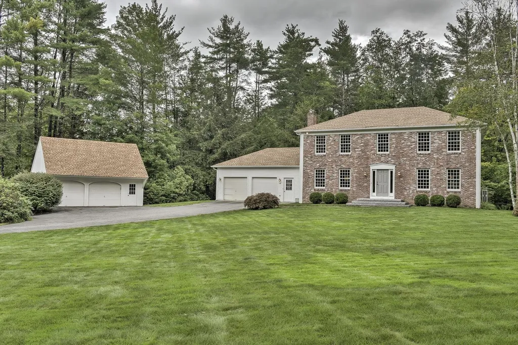 88 Darling Road Keene NH 03431