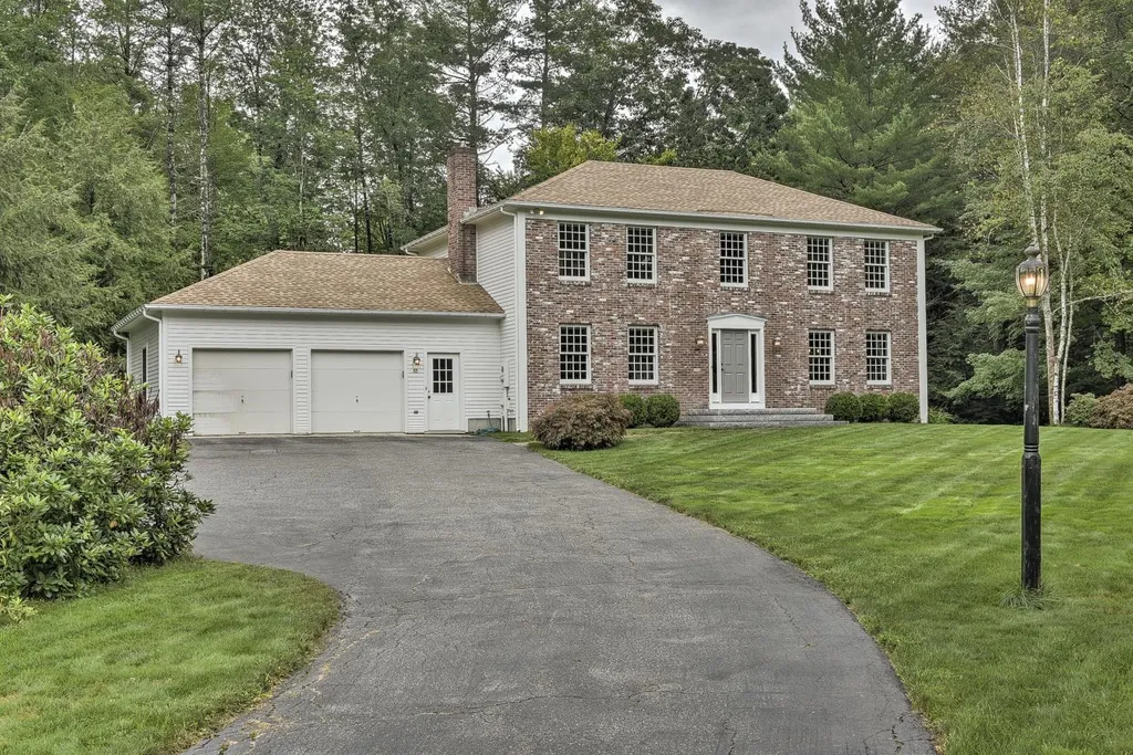 88 Darling Road Keene NH 03431