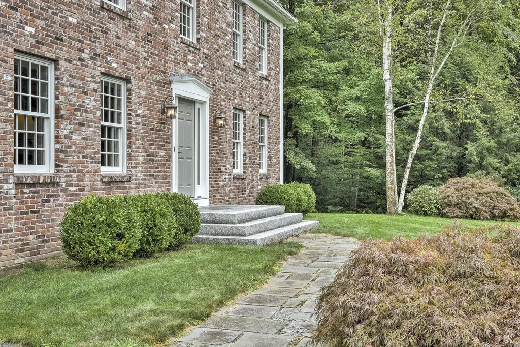 88 Darling Road Keene NH 03431
