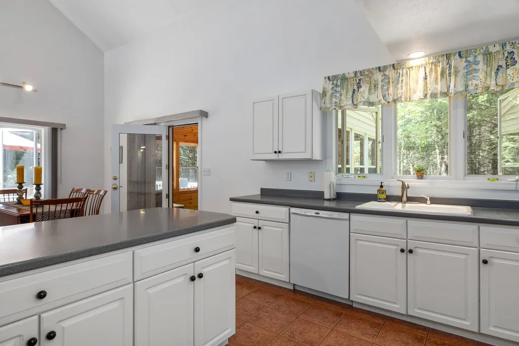 47 Deer Ridge Drive Barrington NH 03825