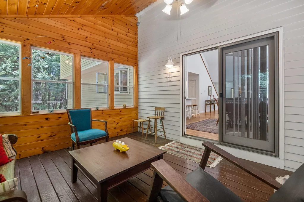 47 Deer Ridge Drive Barrington NH 03825