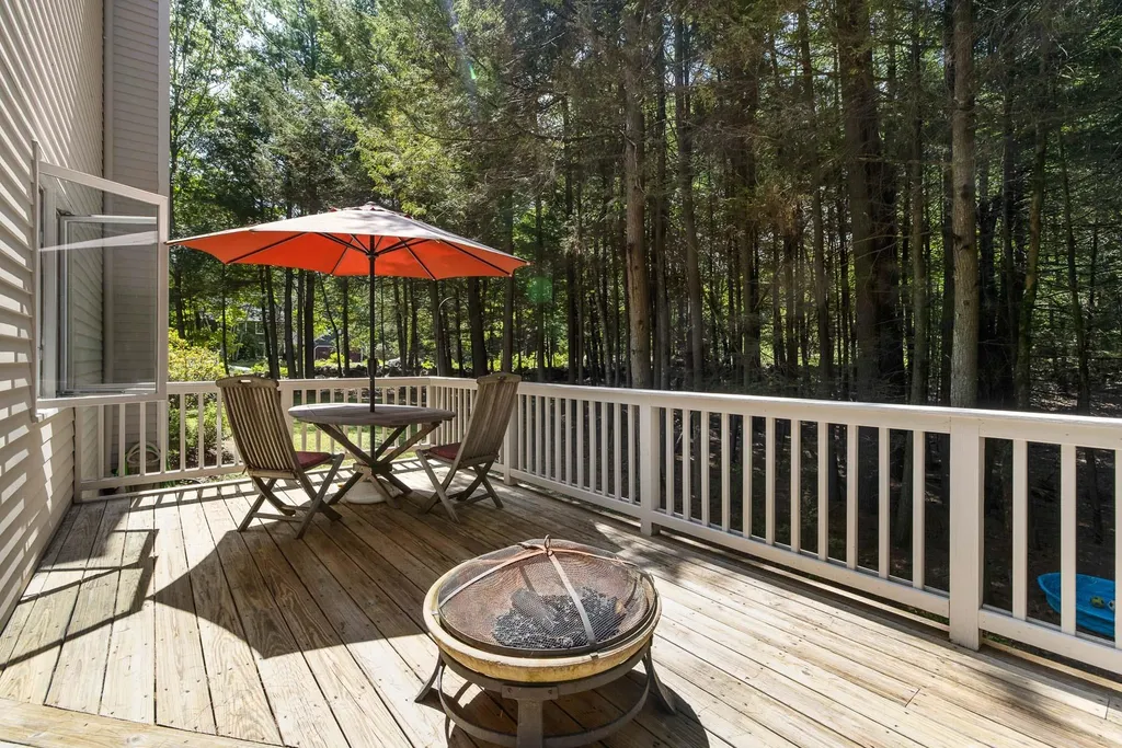 47 Deer Ridge Drive Barrington NH 03825