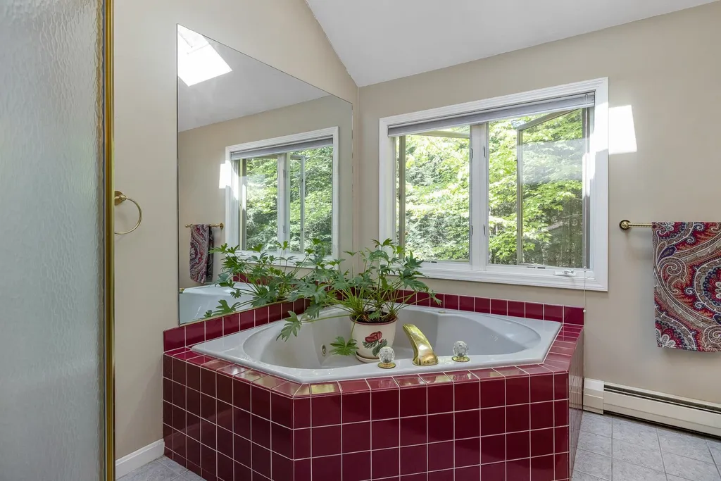 47 Deer Ridge Drive Barrington NH 03825