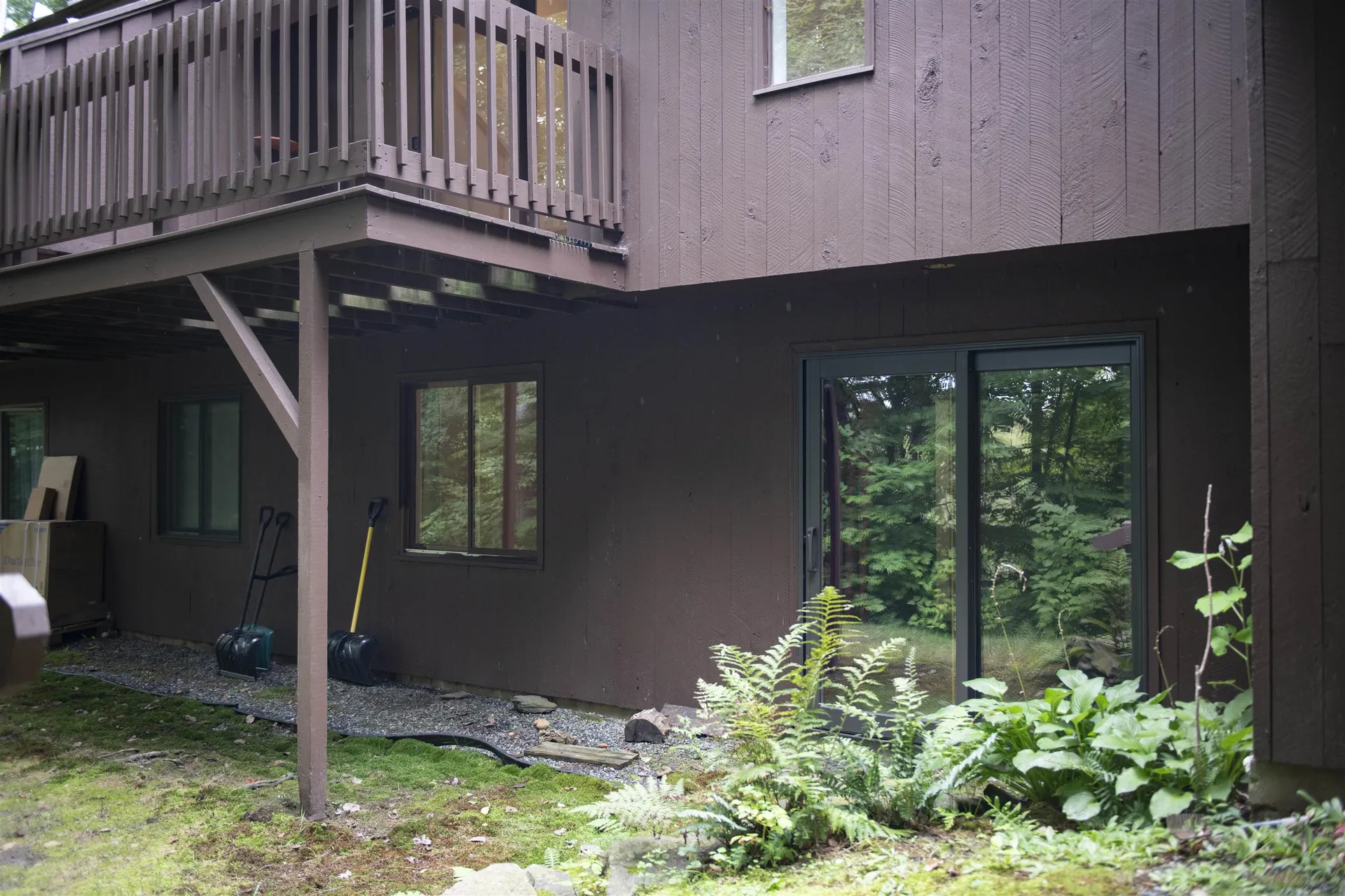253 Old Quechee Road Hartford VT 05059