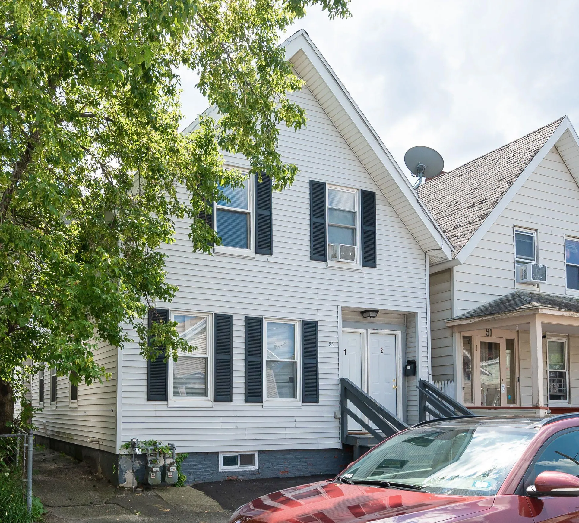 93 Laurel Street Manchester NH 03103