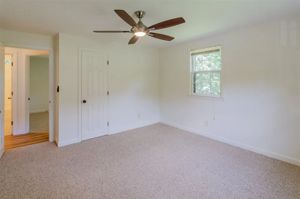 73-75 Tallant Road Pelham NH 03076