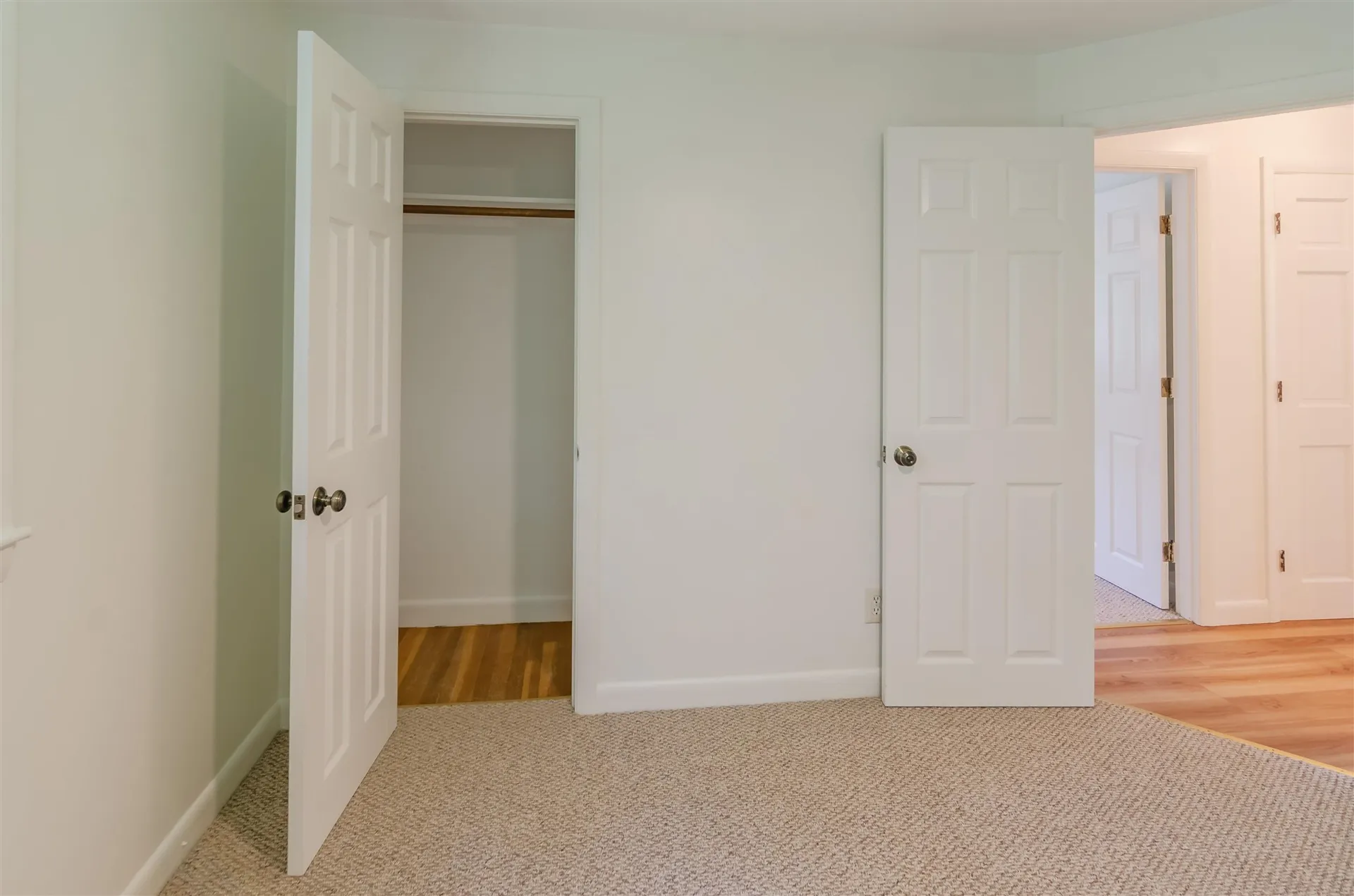 73-75 Tallant Road Pelham NH 03076