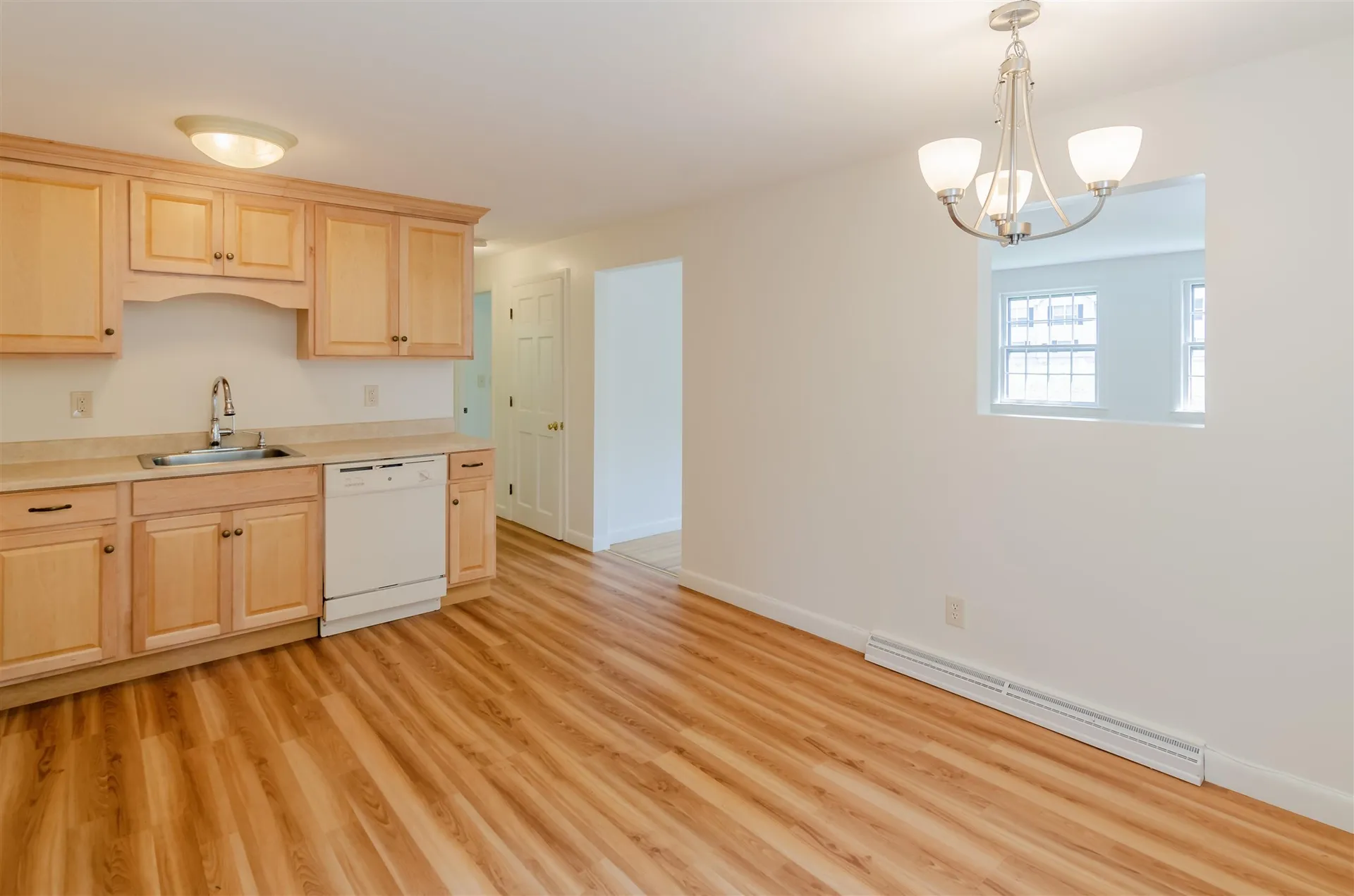 73-75 Tallant Road Pelham NH 03076