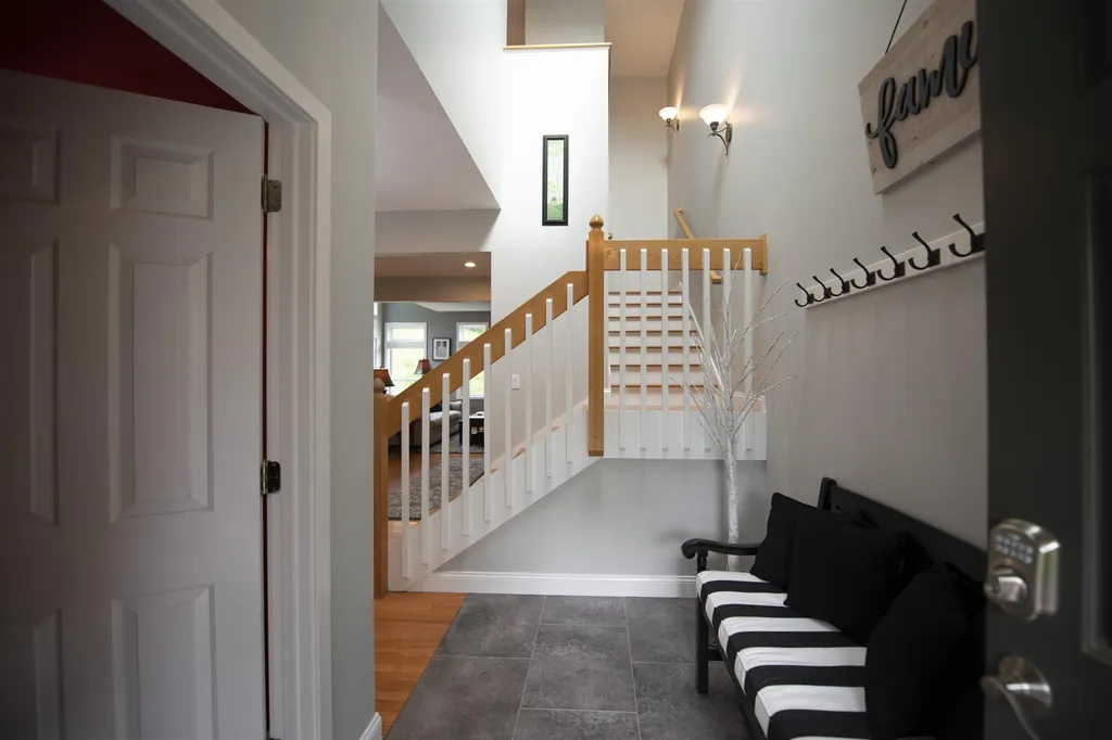 169 Catamount Road Hartford VT 05059