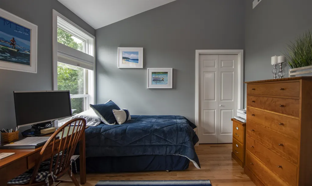 169 Catamount Road Hartford VT 05059