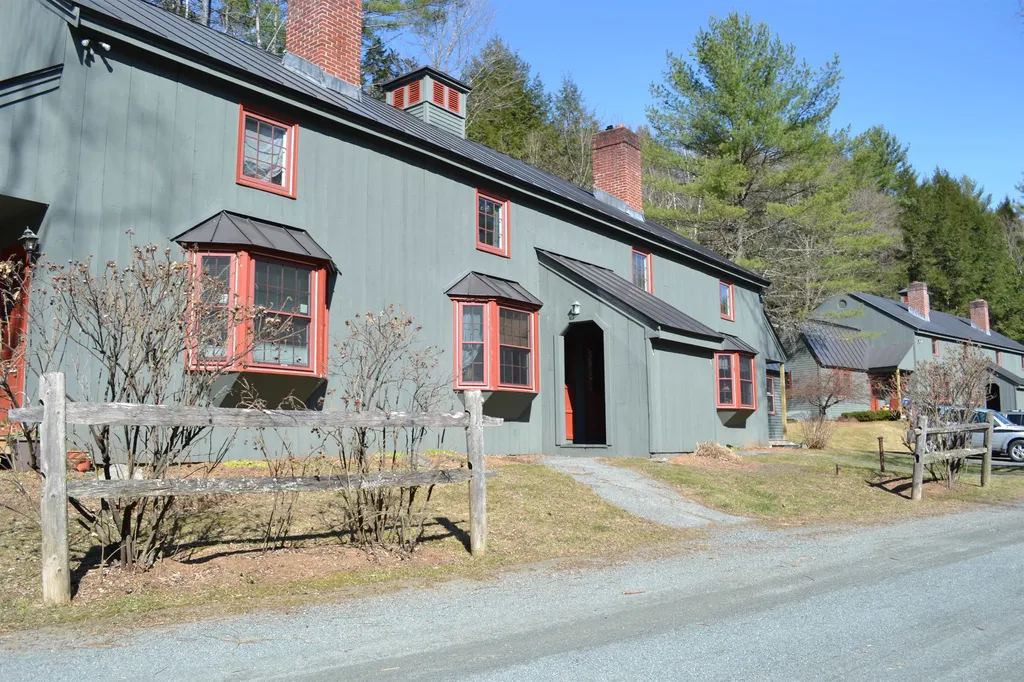 574 Willard Road Hartford VT 05059