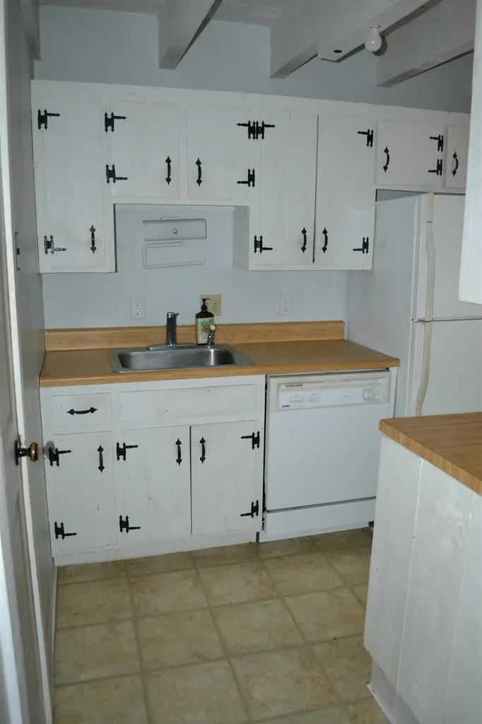 574 Willard Road Hartford VT 05059