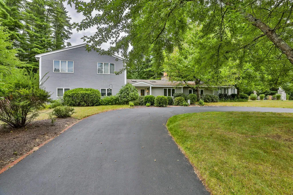 62 Plummer Road Bedford NH 03110