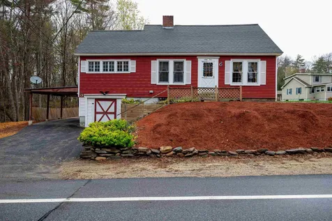 64 Lowell Street Rochester NH 03867