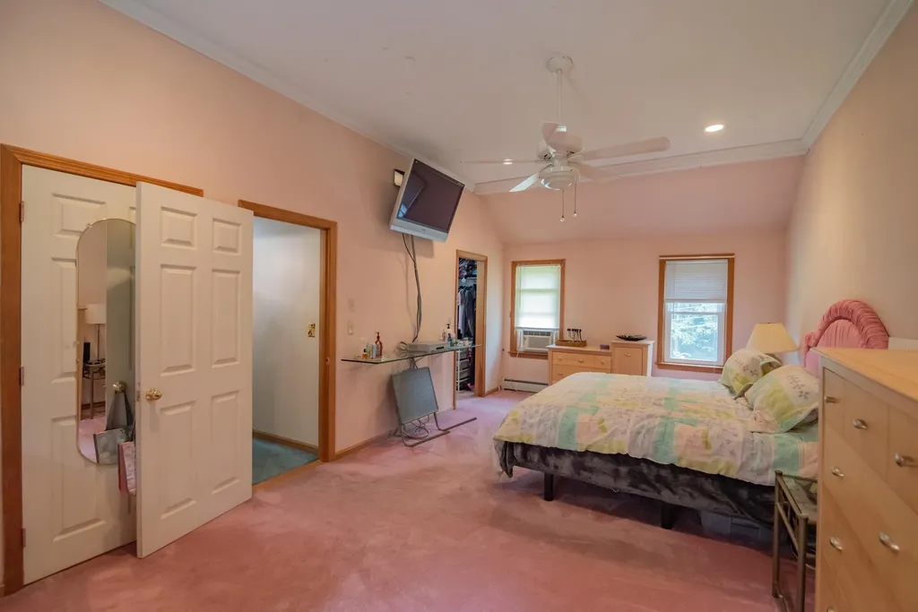 23 Smith Corner Road Newton NH 03858