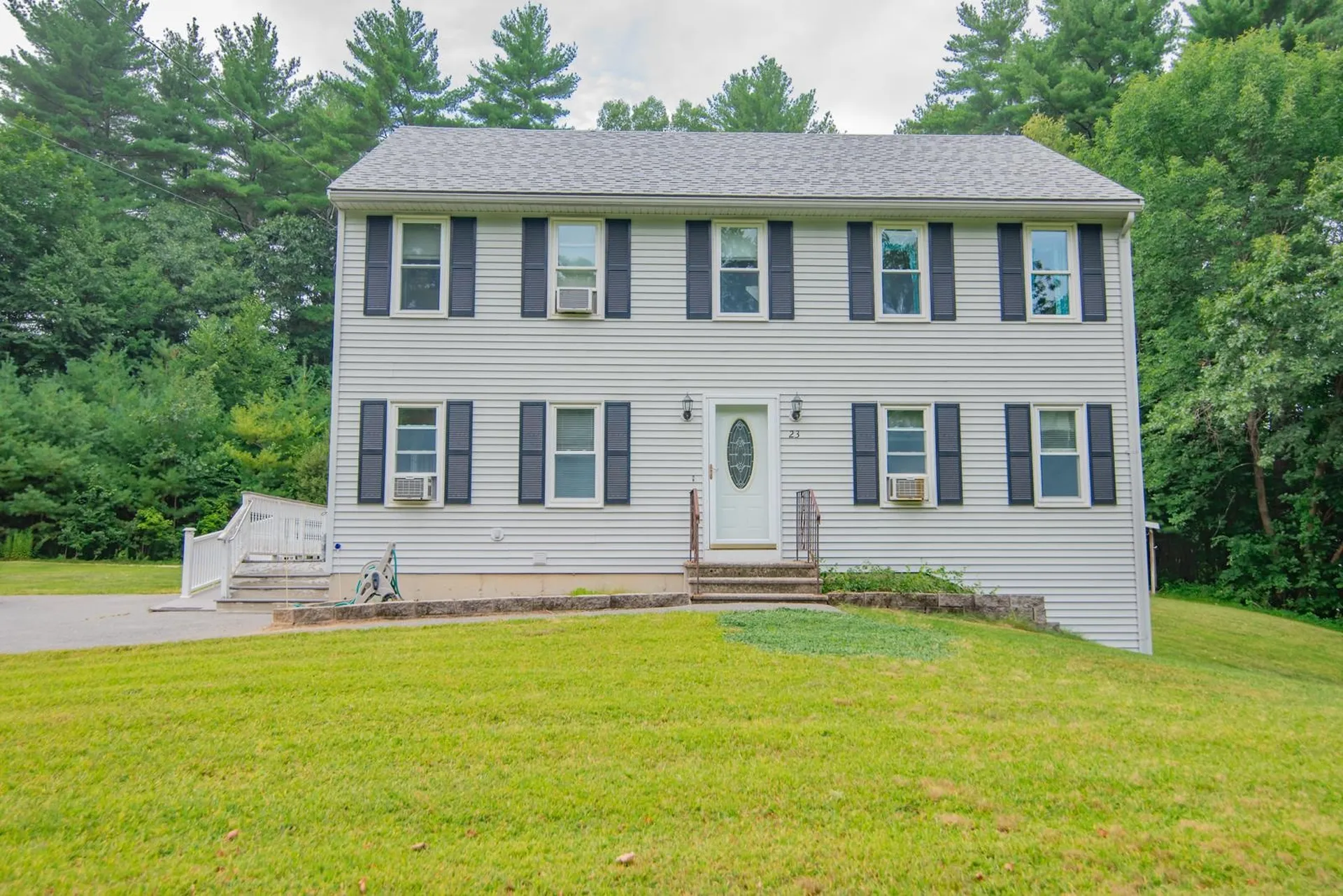 23 Smith Corner Road Newton NH 03858