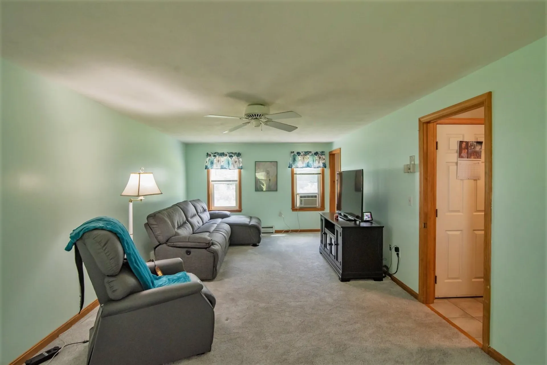 23 Smith Corner Road Newton NH 03858
