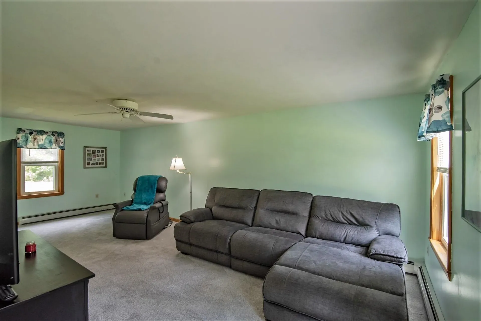 23 Smith Corner Road Newton NH 03858