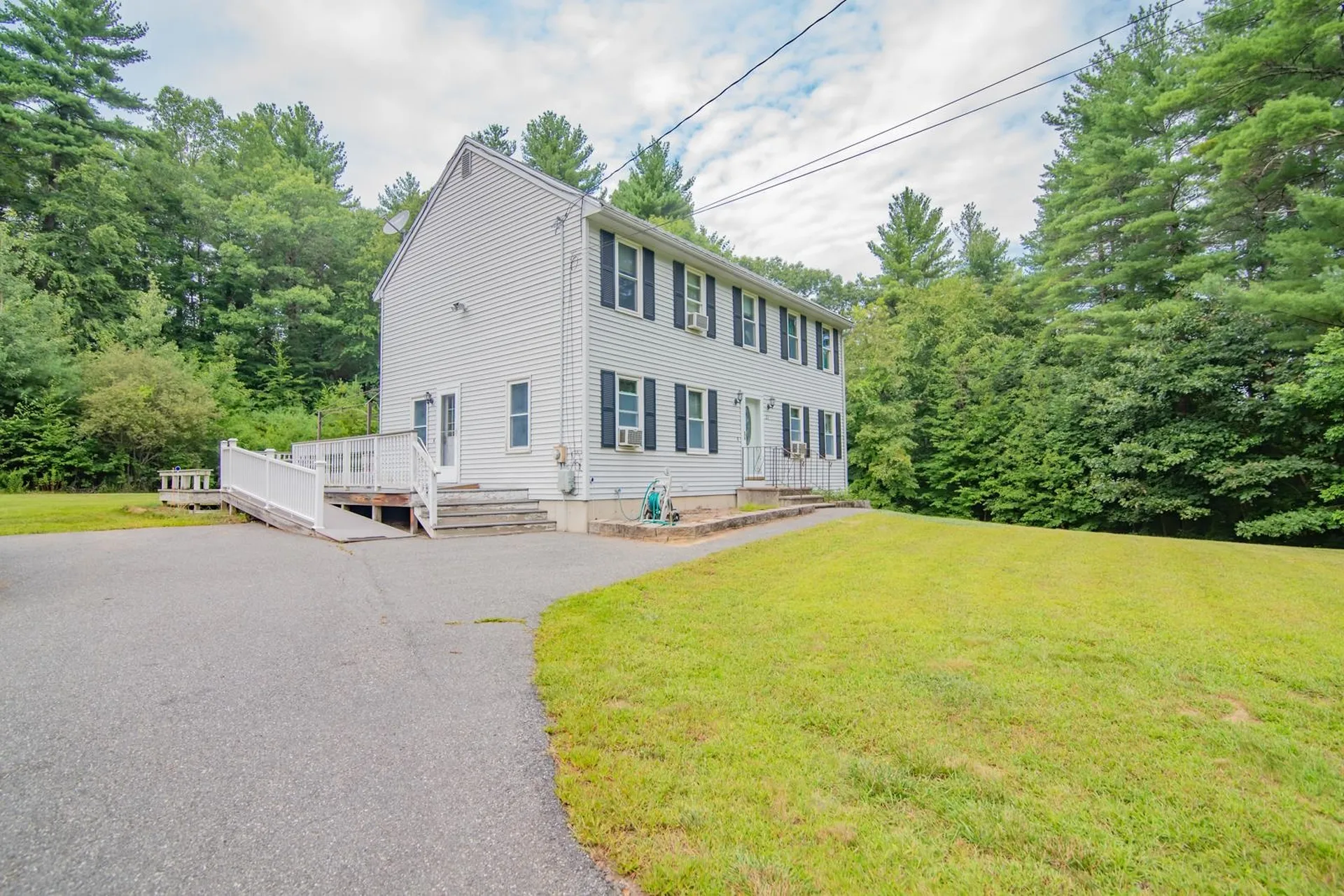 23 Smith Corner Road Newton NH 03858