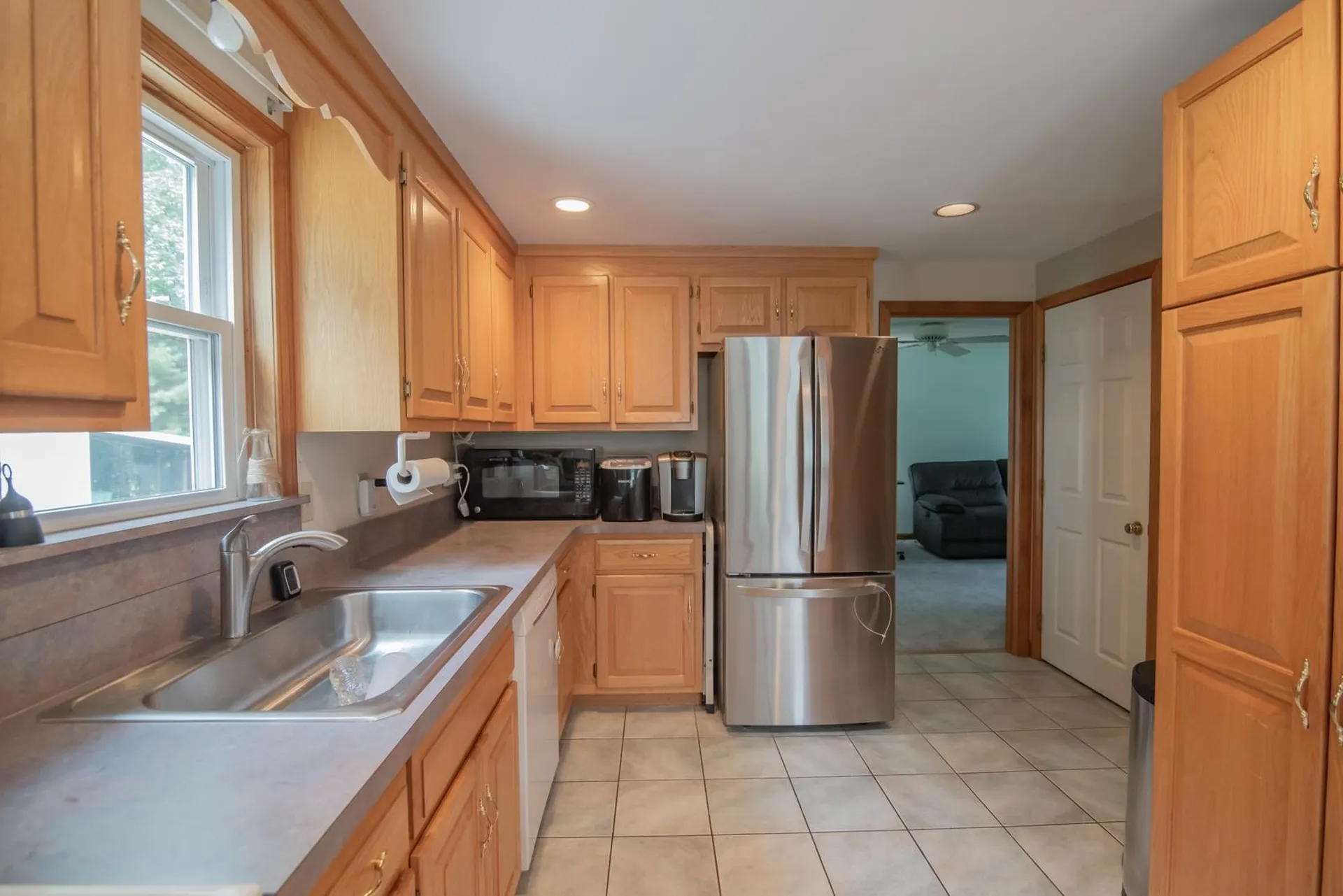 23 Smith Corner Road Newton NH 03858