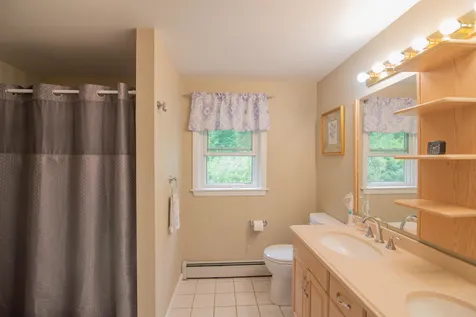 23 Smith Corner Road Newton NH 03858