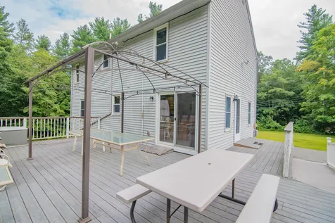 23 Smith Corner Road Newton NH 03858