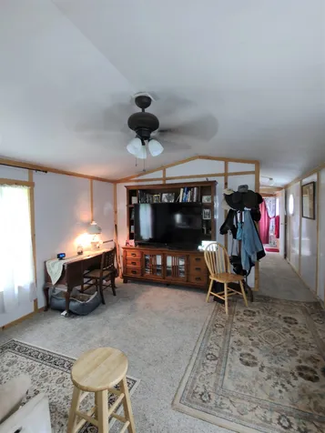 24 Fox Cross Lane Northwood NH 03261