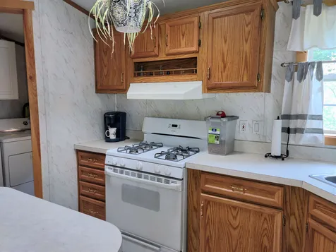 24 Fox Cross Lane Northwood NH 03261