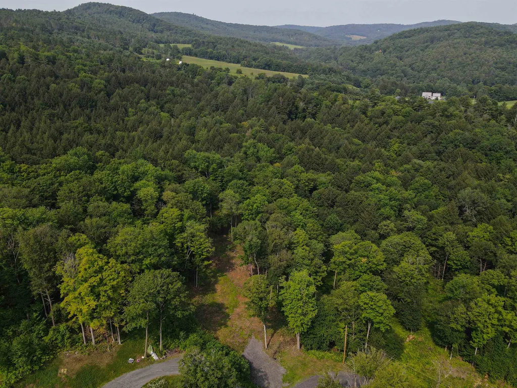 Lot 13 Luke's Lane Sharon VT 05068