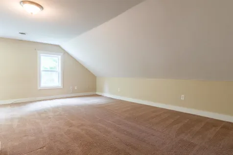 22 Cote Circle Raymond NH 03077