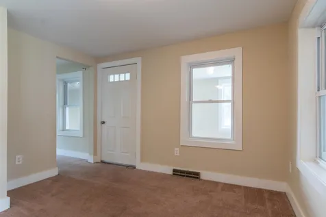22 Cote Circle Raymond NH 03077