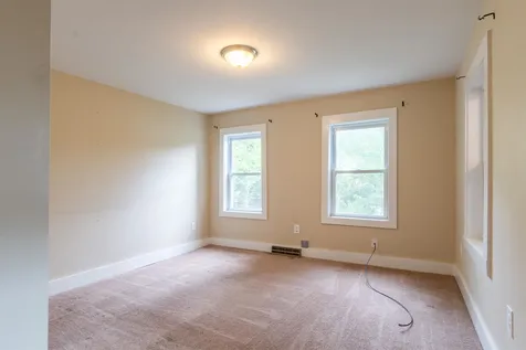 22 Cote Circle Raymond NH 03077