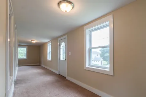 22 Cote Circle Raymond NH 03077