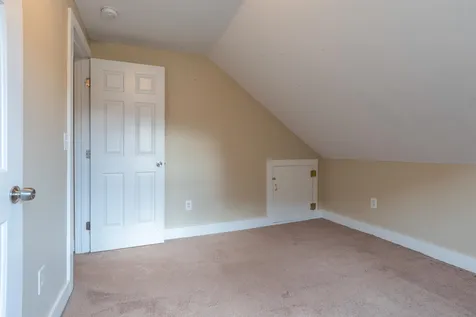 22 Cote Circle Raymond NH 03077