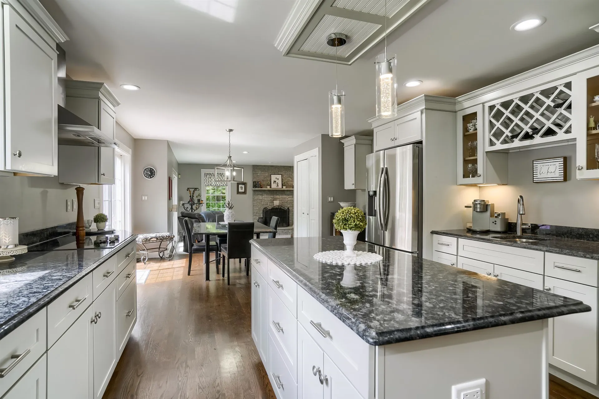 4 Coachman Road Windham NH 03087