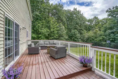4 Coachman Road Windham NH 03087