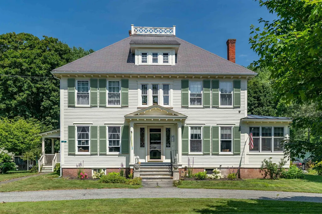 22 Route 12 Hartland VT 05048