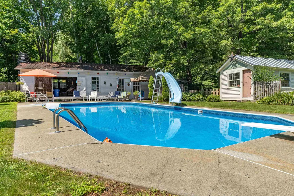 22 Route 12 Hartland VT 05048