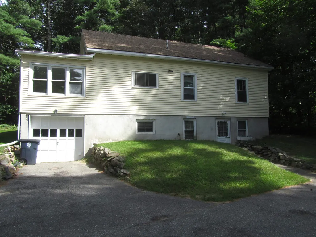 356 Main Dunstable Road Nashua NH 03062