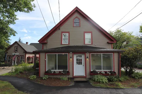428 Main Street New London NH 03257