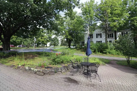 428 Main Street New London NH 03257