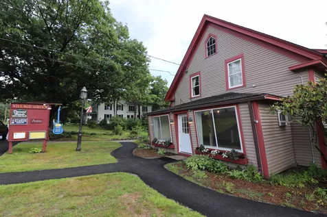 428 Main Street New London NH 03257