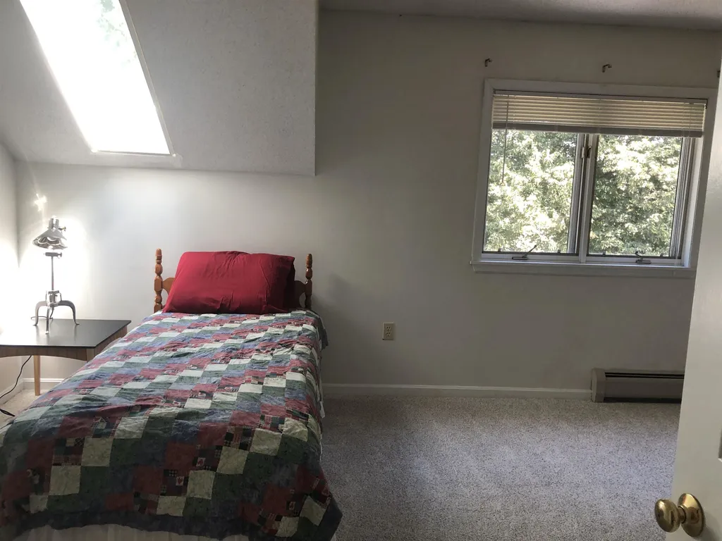 40 Heather Drive Hartford VT 05001