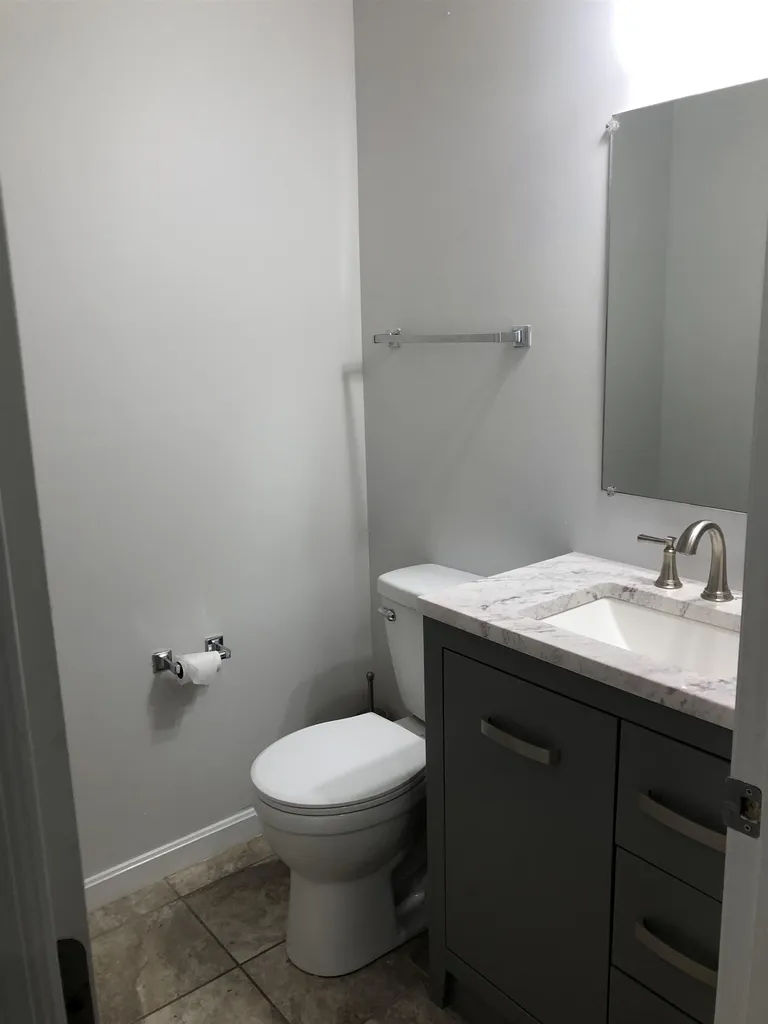 40 Heather Drive Hartford VT 05001