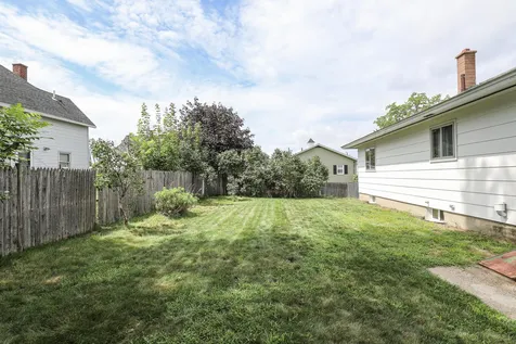 55 Wayland Avenue Manchester NH 03109