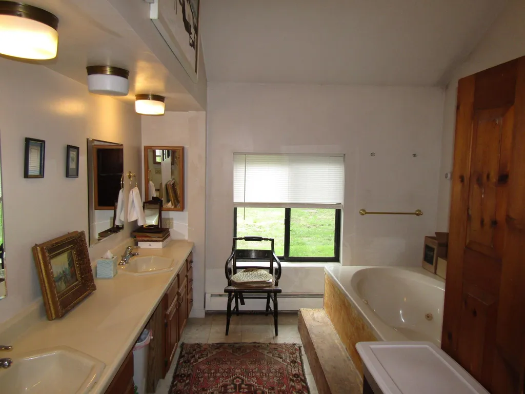 80 Rice Road St. Albans Town VT 05478