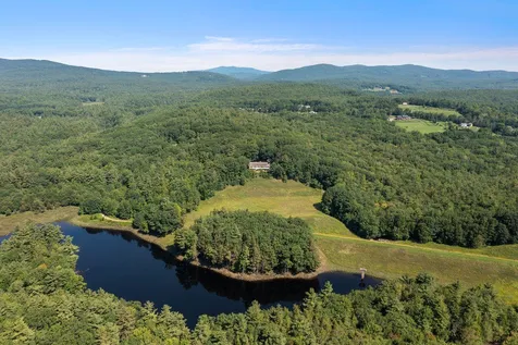 30 Jackson Drive Wilton NH 03086